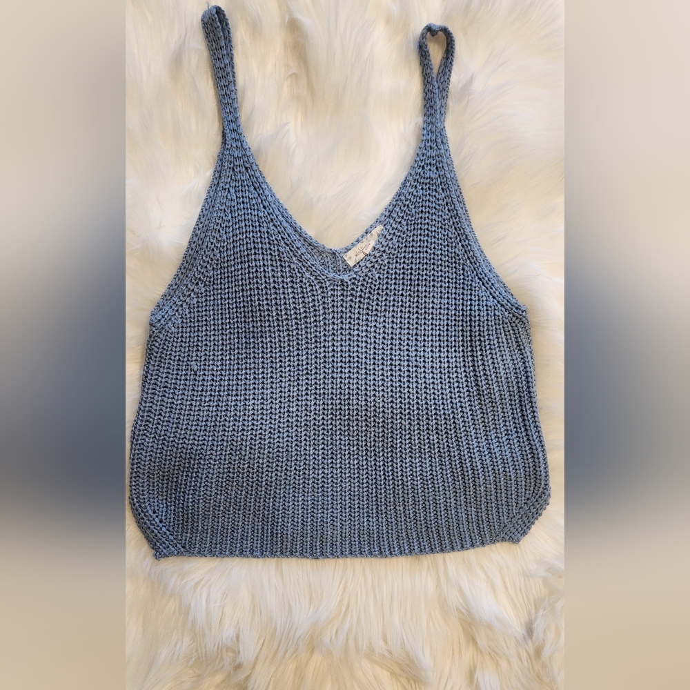 Blue knit tank top, size medium